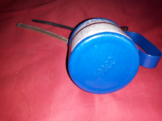 ขายกาหยอดน้ำมัน APEX JAPAN. มีสายแข็งและสายอ่อน