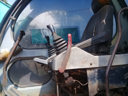 ขายรถแบคโฮ KOBELCO MARK 5 SUPER SK 200