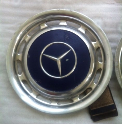 ฝาครอบกะทะล้อ BENZ 14" 2ฝา 2,200