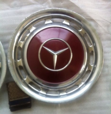 ฝาครอบกะทะล้อ BENZ 14" 2ฝา 2,200