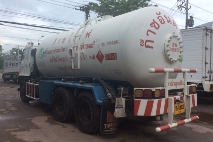 ISUZU ROCK (รถก๊าซ LPG) เครื่อง 195 แรง (ใบอนุญาตยังไม่ขาด) เครื่องดี ยางดี ครัทซีสวย  ติดต่อ เฮียไฮ 095- 4146245