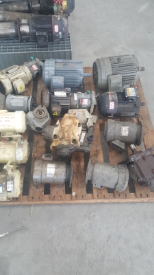 ขายมอเตอร์ 1 พาเลท 20,000 บาท