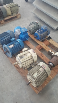 ขายมอเตอร์ 1 พาเลท 20,000 บาท