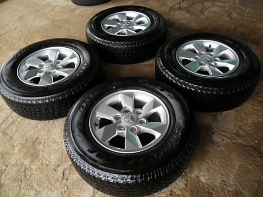 แม็กป้ายแดงขอบ16 เอนไกแท้ 6รู139 ใหม่กริ๊บ รัดยางสวย บริดสโตน 245/70R16 ปี15