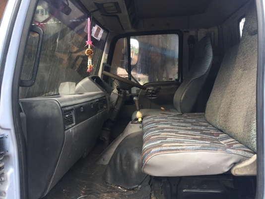 Hino Fc4J 140แรง ห้างแท้ปี40 เบรคทิฟฟี่ ยาว5.5ม ยางดี แอรเย้น ภาสีเต้ม เล่มพร้อมโอน