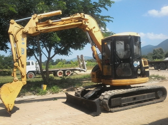 ขายด่วน***CAT 308 BSR  รถขุดตีนตะขาบขนาดใหญ่   เก่านอก  ขายตามสภาพ  มีเอกสาร / มีเก๋ง  / ใบมีด / พร้อมด้วยลายเจาะหัวกระแทก  ที่มากะตัวรถ   รถ+หัวเจาะ 650,000 บาท เอาแค่ตัวรถ ราคา580,000 บาท สนใจ 089-2619445