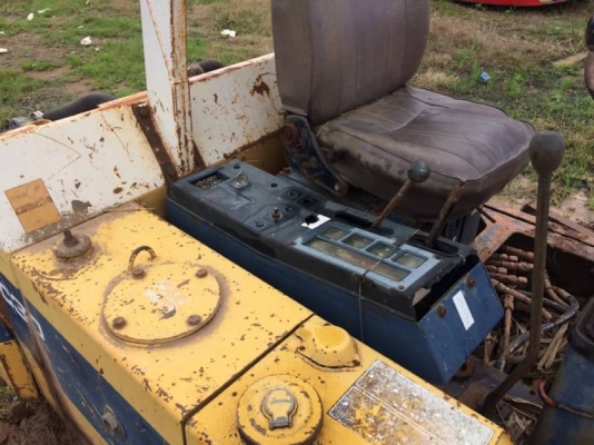 KOMATSU  PC 30-6