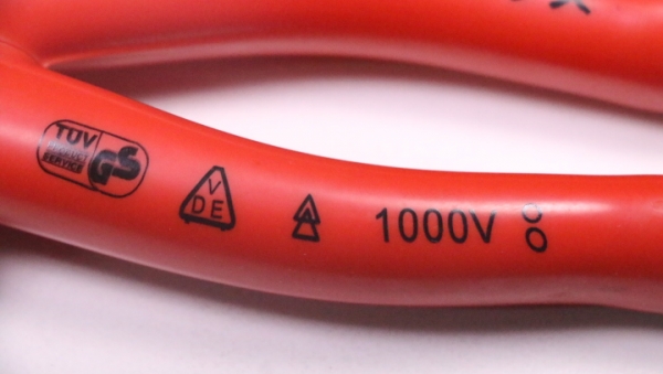 คีม APEX. 8 นิ้ว ทนไฟ 1000V (เก่าเก็บ)