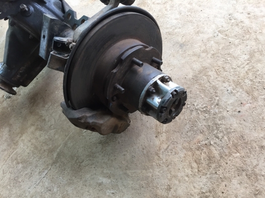 คานหน้า LN65 คานหลัง LN106 เฟือง 8:39 สภาพดี เบอร์ใหม่ 098-176-9819