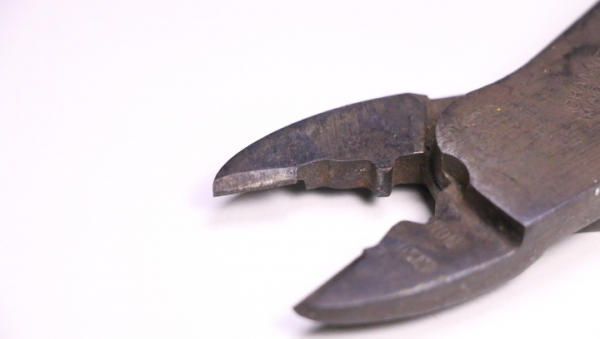 คีมตัด/ย้ำสายไฟ CHANNELLOLCK. Made in USA (เก่าเก็บ) คีมตัด/ย้ำสายไฟ CHANNELLOLCK. Made in USA (เก่าเก็บ)