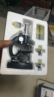 550บ.ส่งฟรีโทร 083-2000058 LINE ID: line832923 กล้องขยาย MICROSCOPE SET กำลังขยาย 100X .200X. 450X ต