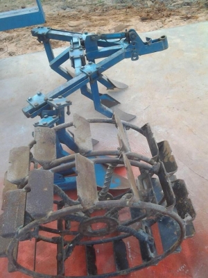 ชุดทำความสะอาดหญ้าในร่องอ้อยสำหรับรถไถเดินตาม