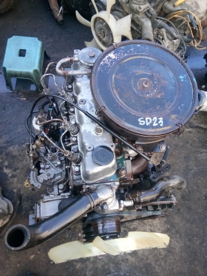 เครื่องยนต์ นิสสัน  SD23 สวยๆไม่มีไอ มีหลายตัว