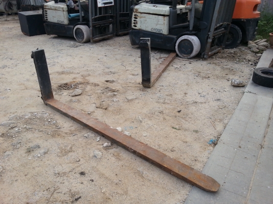 ขายงารถยก 3.0 ตัน