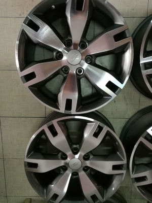 แม็กFord Everest ขอบ20แท้ 4วง แม็กFord Everest ขอบ20แท้ 4วง