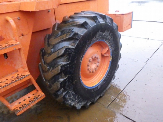 ขายรถตัก ยี่ห้อ TCM รุ่น830 ขายรถตัก ยี่ห้อ TCM รุ่น830