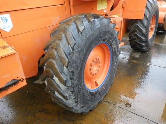 ขายรถตัก ยี่ห้อ TCM รุ่น830 ขายรถตัก ยี่ห้อ TCM รุ่น830