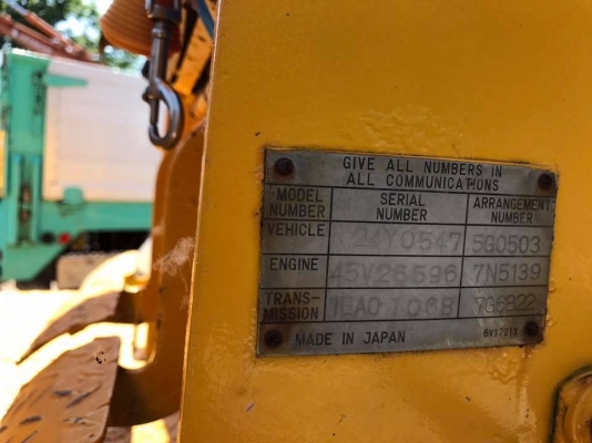 รถดันดิน Caterpillar D3B รถดันดิน Caterpillar D3B