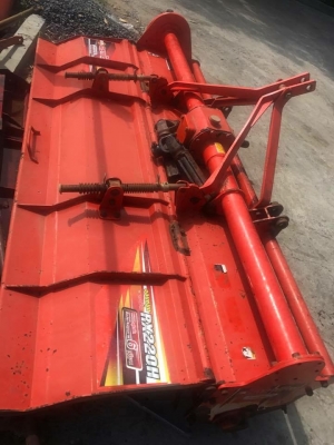 ขาย โลเตอร์รีตราช้าง RX220H สภาพ 90\% ราคา 55,000 บาท สนใจโทร 081-9136451 ขอดูรูเพิ่มเติม line:bow6451 ค่ะ