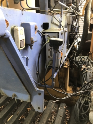 รถบรรทุกตีนตะขาบ รถบรรทุกตีนตะขาบ