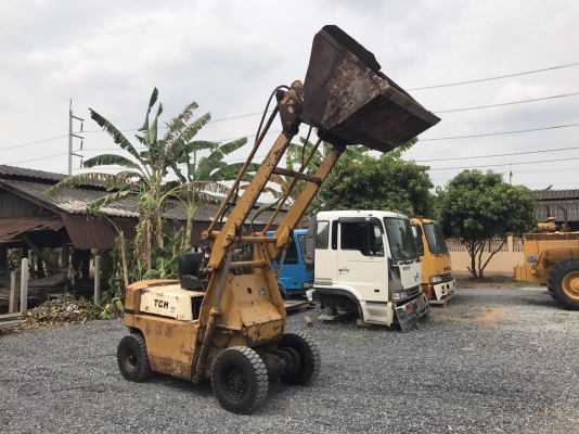 ขายรถตักล้อยาง TCM SD10Z5 นำเข้ามาจากประเทศญี่ปุ่น ยังไม่เคยใช้งานในประเทศไทย สภาพพร้อมใช้งาน สนใจติดต่อ081-948-5494