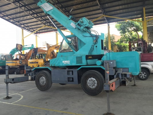 รถเครน Kobelco RK70M รถนอกนำเข้าจากญี่ปุ่น สภาพสวย พร้อมใช้งาน เอกสารครบ สนใจติดต่อ 0813553478