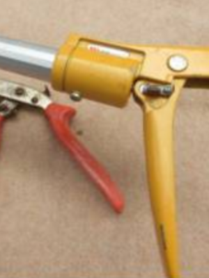 ด้ามยาวตัดแต่งกิ่งต้นไม้ 高枝切りばさみจากญี่ปุ่น