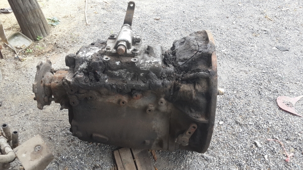 ขายเกียร์  Hino