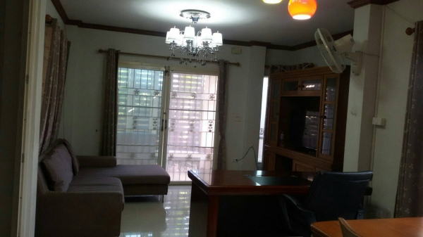 *บ้าน* (ขายหรือแลกรถแบคโฮขนาด200ยี่ห้ออะไรก็ใด้ อยู่หมู่บ้านโฮมการ์เดนโคราชเนื้อที่57ตารางวาน้ำไม่ท่วม