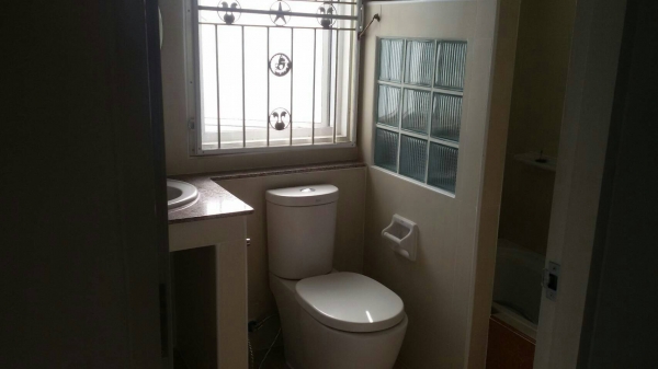 *บ้าน* (ขายหรือแลกรถแบคโฮขนาด200ยี่ห้ออะไรก็ใด้ อยู่หมู่บ้านโฮมการ์เดนโคราชเนื้อที่57ตารางวาน้ำไม่ท่วม