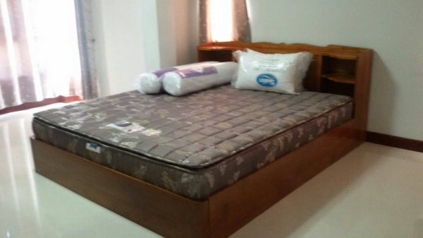 *บ้าน* (ขายหรือแลกรถแบคโฮขนาด200ยี่ห้ออะไรก็ใด้ อยู่หมู่บ้านโฮมการ์เดนโคราชเนื้อที่57ตารางวาน้ำไม่ท่วม