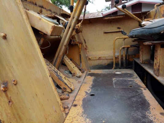 ขาย 285,000 KOMATSU  JH 30 เครื่องดี ปั้มดี  รถพร้อมใช้. เอกสารซื้อขาย   รถอยู่ ร้อยเอ็ด 0967428942