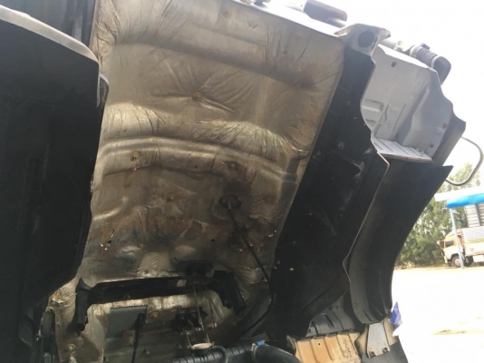 Hino FM1J เครื่องเดิม 210 แรง JO8C เกาะโบอินเตอร์ สมอเงินปี 45 กระบะดั้มพ์สามมิตร เกียร์เดิม สโลยก มีระบบลากพ่วง ยางดี คัสซีสวย หัวเดิม ทะเบียนพร้อม Hino FM1J เครื่องเดิม 210 แรง JO8C เกาะโบอินเตอร์ สมอเงินปี 45 กระบะดั้มพ์สามมิตร เกียร์เดิม สโลยก มีระบบลากพ่วง ยางดี คัสซีสวย หัวเดิม ทะเบียนพร้อม