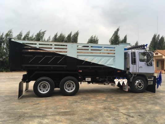 Hino FM1J เครื่องเดิม 210 แรง JO8C เกาะโบอินเตอร์ สมอเงินปี 45 กระบะดั้มพ์สามมิตร เกียร์เดิม สโลยก มีระบบลากพ่วง ยางดี คัสซีสวย หัวเดิม ทะเบียนพร้อม Hino FM1J เครื่องเดิม 210 แรง JO8C เกาะโบอินเตอร์ สมอเงินปี 45 กระบะดั้มพ์สามมิตร เกียร์เดิม สโลยก มีระบบลากพ่วง ยางดี คัสซีสวย หัวเดิม ทะเบียนพร้อม