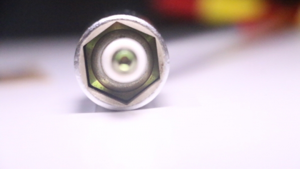 บล๊อคขันหัวเทียน21mm ไม่ผ่านการใช้งาน บล๊อคขันหัวเทียน21mm ไม่ผ่านการใช้งาน