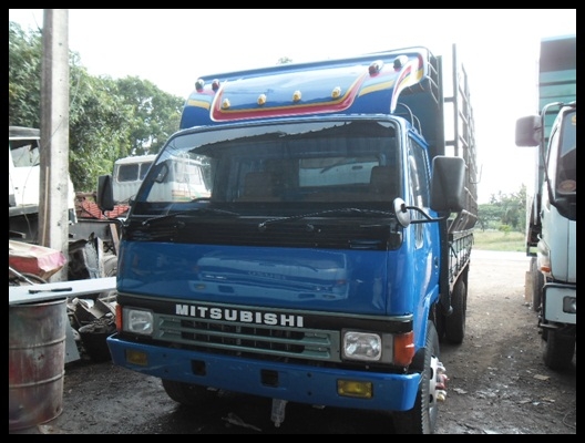 6 ล้อ แคนเตอร์ 115 แรง สภาพดี สวยๆ