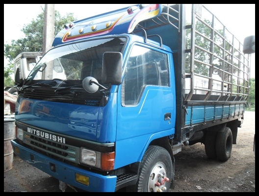 6 ล้อ แคนเตอร์ 115 แรง สภาพดี สวยๆ