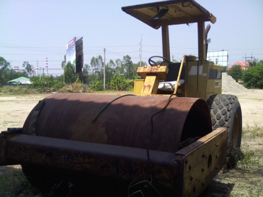 ขายด่วนรถบดอัดถนนรุ่น CAT CS563