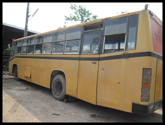 มินิบัสยาว 9 เมตร มีให้เลือก 2 คัน สภาพดี สวยๆ มินิบัสยาว 9 เมตร มีให้เลือก 2 คัน สภาพดี สวยๆ