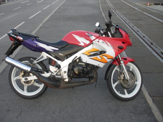 HONDA  LS 125CC   ขายแล้วครับขอบคุณ Truck2hand มาก