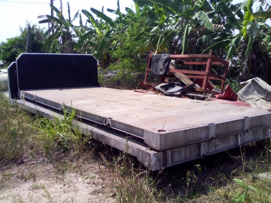 ขายด่วน กระบะบรรทุกแบบพื้นเรียบ