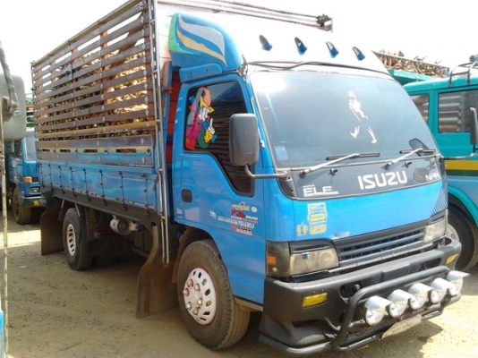 ***ขายแล้วครับขอบคุณ Truck2hand ขาย6ล้อ สวยๆ เครื่องใหญ่ๆ โดนจัย !!! ISUZU NPR 66L วางเครื่อง4HG1 Turbo 130เทอโบ (ลงเล่ม) แห้งจัด แรงดี ไม่เยิ้ม ช่วงล่างใหญ่ Fหน้า-หลัง คัสซีสวย เดิม ไม่ผุ ไม่บวม กระบะคอกไม้ พื้นไม้ สวยๆไม่ผุไม่หัก ยาว4.3ม. ยางสวย6เส้น หั