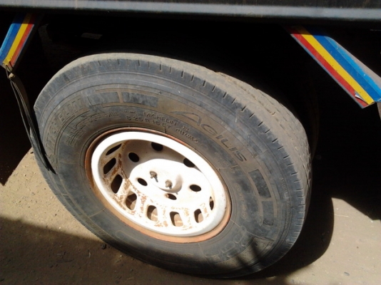 ***ขายแล้วครับขอบคุณ Truck2hand ขาย6ล้อ สวยๆ เครื่องใหญ่ๆ โดนจัย !!! ISUZU NPR 66L วางเครื่อง4HG1 Turbo 130เทอโบ (ลงเล่ม) แห้งจัด แรงดี ไม่เยิ้ม ช่วงล่างใหญ่ Fหน้า-หลัง คัสซีสวย เดิม ไม่ผุ ไม่บวม กระบะคอกไม้ พื้นไม้ สวยๆไม่ผุไม่หัก ยาว4.3ม. ยางสวย6เส้น หั