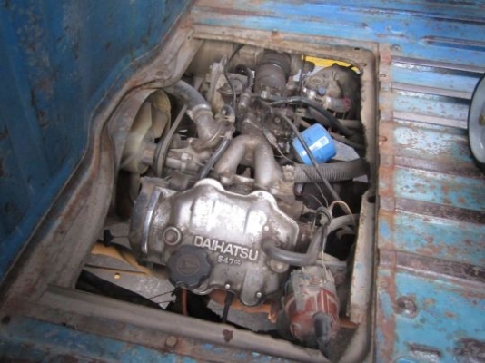 ขายราคาทุนไม่มีเวลาทำ กะป๊อไดฮัทสุ s40เดิมๆ2สูบ550cc.+lpg ป้ายขาวเล่มแท้ชุดโอนครบ ภาษีไม่ขาด วิ่งเยี่ยม (กทม)