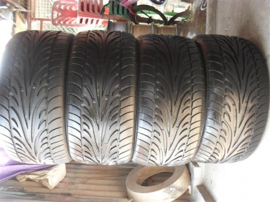 ขายยาง 265/35/18 4 เส้น 2900