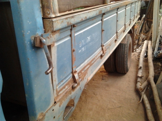 ขาย 6ล้อ "แก้มเหลือง" ห้างแท้ ISUZU NPR59LU5M ปี37 วางเครื่อง4BE1 110แรง(ลงเล่ม) แรงดี ไม่หลวม ไม่เยิ้ม เกียร์ ROCK ใหญ่ๆ ช่วงล่างใหญ่ Fหลัง คัสซีดี เดิม ไม่บวมไม่แตก กระบะพื้นไม้คอกเหล็ก 4.30ม.สภาพดี ฝาทึบไม่มีผุ พื้นดี ยางดี6เส้น หัวบางเดิม สี