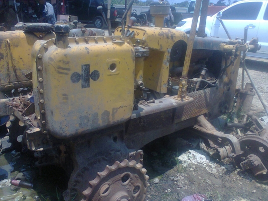 แทรกเตอร์ D20P-3 ขายตามสภาพ