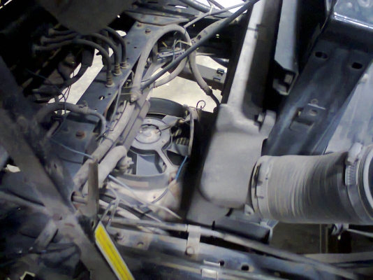 ขาย NQR 150 แรง ยาว 5.5 เมตร เครื่องดี แชชซีสวย แอร์เย็น