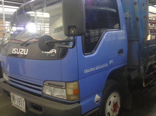 ขาย NQR 150 แรง ยาว 5.5 เมตร เครื่องดี แชชซีสวย แอร์เย็น