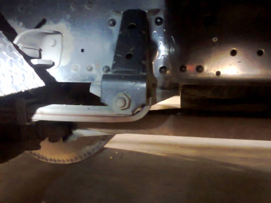 ขาย NQR 150 แรง ยาว 5.5 เมตร เครื่องดี แชชซีสวย แอร์เย็น